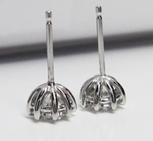 studs2.jpg