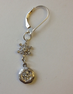 earring2.jpg