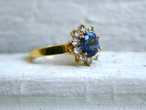 sapphire_ring.jpg sapphire_ring.jpg
