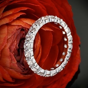 custom-white-gold-custom-diamond-wedding-ring-by-whiteflash-32861_g2_1.jpg