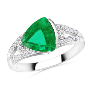 trillion-emerald-and-round-diamond-split-shank-ring_sr0533e_reg.jpg