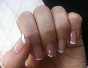 1015-winter-nail-ideas-59-glorihearts_li.jpg