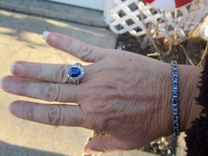 cmsbluesapphirebracelet4.jpg