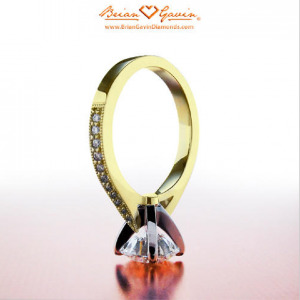 18k_yellow_gold_sleek_micro_pave_with_milgrain__engagement_ring__pave___side_st_2013-01-04_13.png