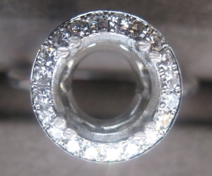 halotopuncutunset0198209182.jpg