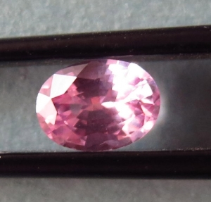 pinksapphire1.jpg pinksapphire1.jpg