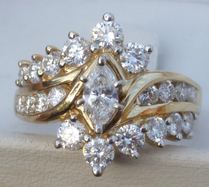 marquise_diamond_ring3.jpg