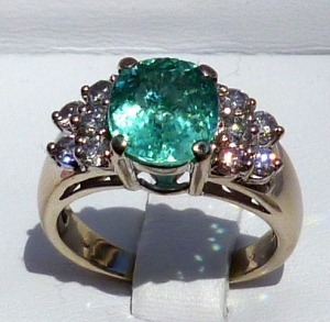 paraiba_tourmaline_diamond_ring_d.jpg paraiba_tourmaline_diamond_ring_d.jpg