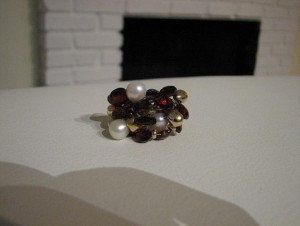 garnet_ring.jpg garnet_ring.jpg