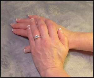 hand_2_0.jpg hand_2_0.jpg