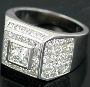 diamond_ring_men_s_sqaure_center.png