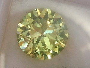 tl_diamond_cut_chrysoberyl.jpg