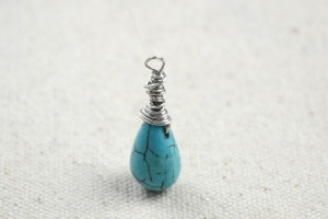 messy-wire-wrapped-bail9.jpg messy-wire-wrapped-bail9.jpg