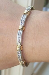 bracelet1.jpg