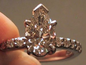 ringtop.jpg ringtop.jpg