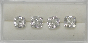 4_cushion_diamonds_2__4__0.jpg