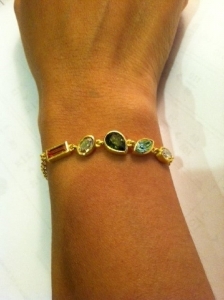bracelet_1.jpg bracelet_1.jpg