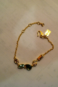 bracelet_6.png bracelet_6.png