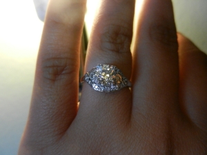 Solitaire right hand ring sales