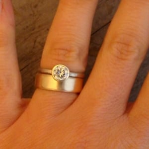 mcfarland_designs_larger_solitaire.jpg