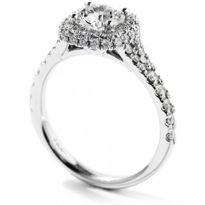acclaim-engagement-ring-2.png