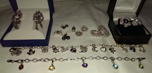 earrings_bracelets.jpg