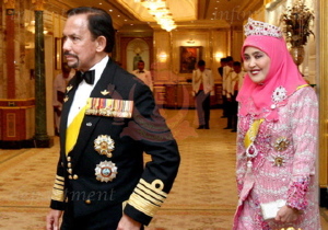 2010-0715-brunei-saleha.jpg 2010-0715-brunei-saleha.jpg
