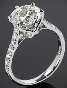 vatche-swan-french-pave-diamond-engagement-ring-in-platinum-for-whiteflash_36821_f__1_.jpg