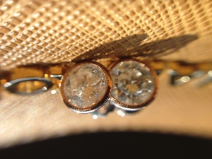 earringone.jpg