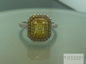 r5444-doublehalo-ring.jpg