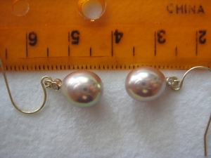 color_shifting_earrings_2.jpg