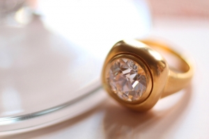 ew-gold-ring-with-old-european-cut-diamond_1.jpg