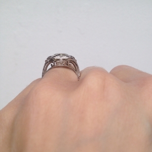 single_stone_ring_side.jpg