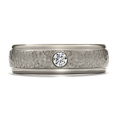 commanding-grey-titanium-hammered-dome-step-band-1_0.png