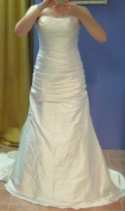 ladycielthedress1.JPG ladycielthedress1.JPG