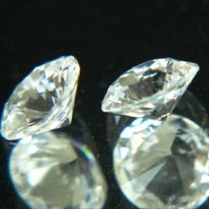 pairwhitesapphire2mm__57__20_.jpg