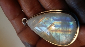 rainbmoonstone.jpg rainbmoonstone.jpg