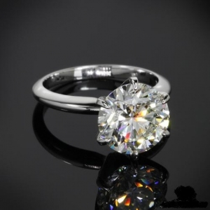 fiery_engagement_ring.jpg