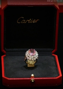 0108_cartierlustring4_420.jpg