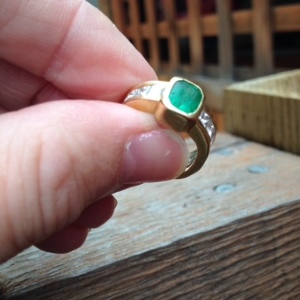 emerald_ring_1__3_.jpg emerald_ring_1__3_.jpg