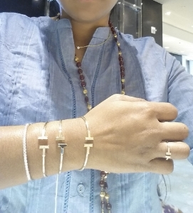 tiffany t wire bracelet review