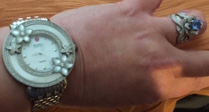 moonstonewatch.jpg moonstonewatch.jpg