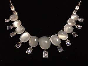 moonstonenecklace_closeup.jpg