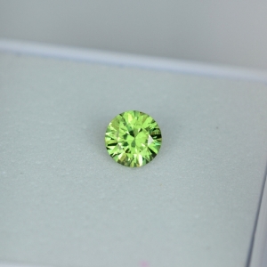 jddemantoidgarnet45mm.jpg
