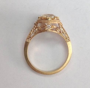 1_gold_ring.jpg 1_gold_ring.jpg