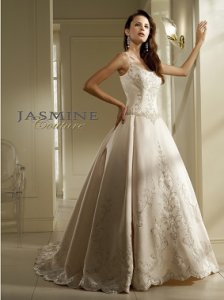 mylovelydress.jpg