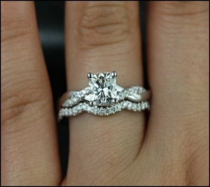 twist-engagement-ring-with-wedding-band-700x626.jpg