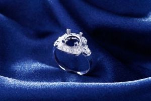 jewelryhoo2_side.jpg jewelryhoo2_side.jpg