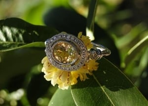 yellow_sapphire_setting.jpg
