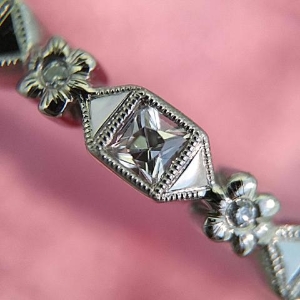 my_wedding_band_close_up.jpg my_wedding_band_close_up.jpg